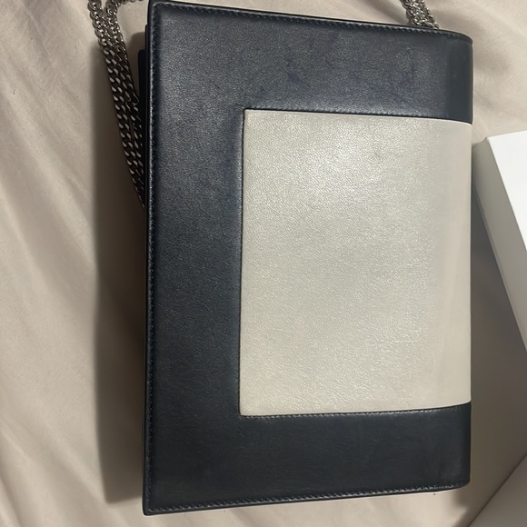 Celine Frame Wallet on Chain - Picture 6 of 6